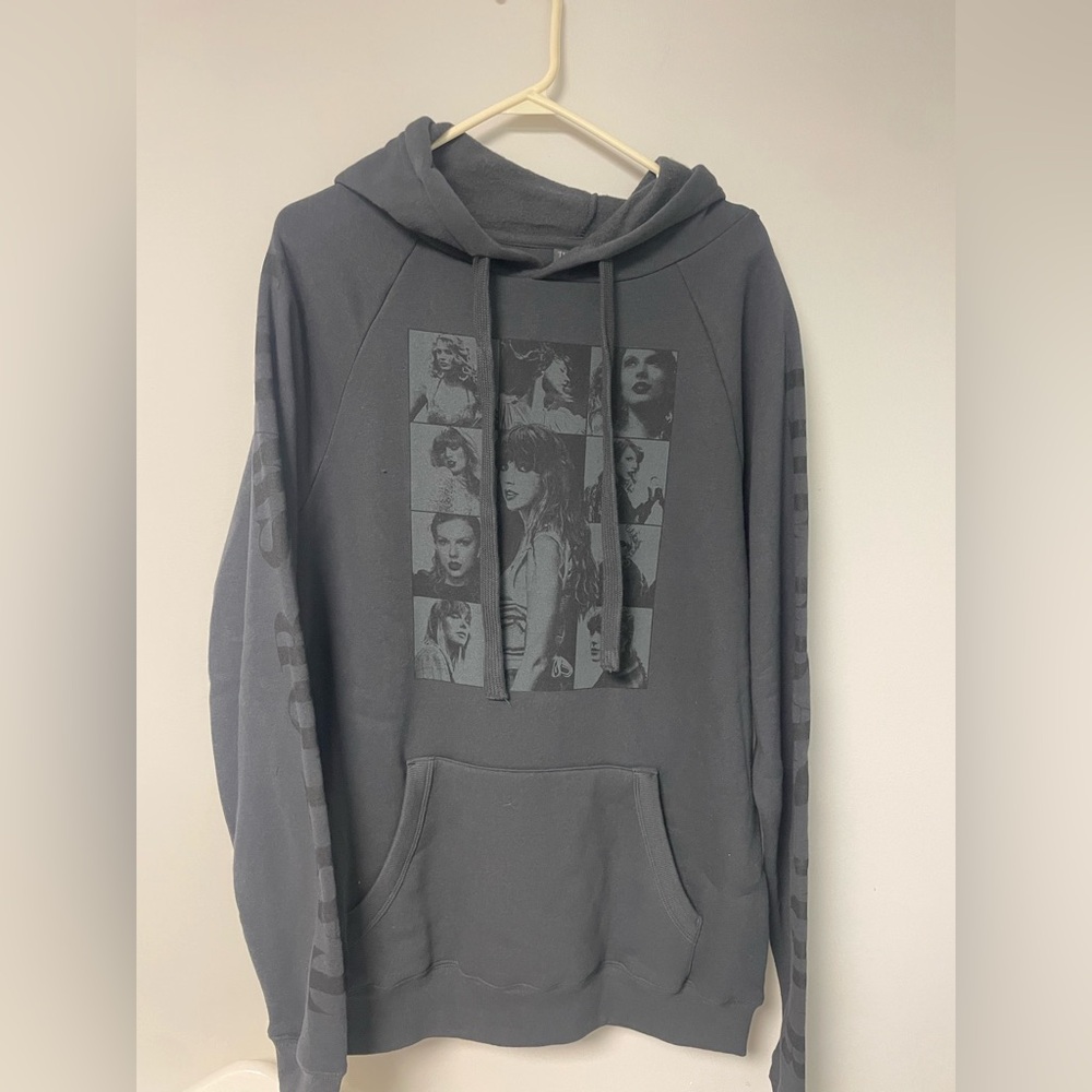 Taylor Swift The Eras Tour Official Merch Hoodie Black Grey Unisex Small
